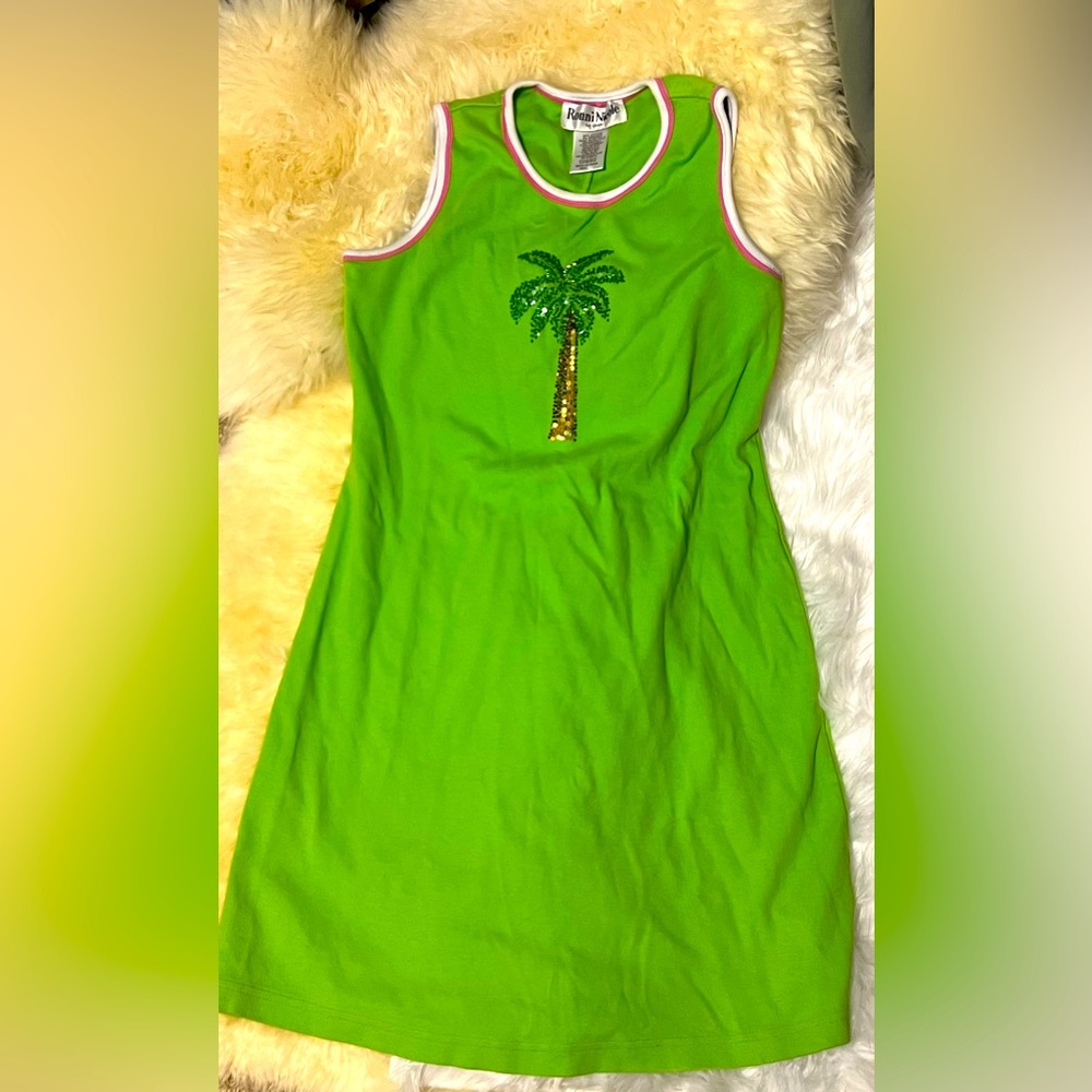 Vintage palm tree dress 🌴